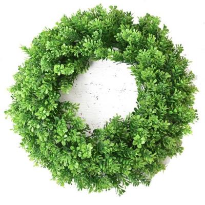 China Wedding Plastic Garland Factory Wholesale Wedding Party Green Milan Artificial Eucalyptus Christmas Mini Garlands Large Leaves for sale