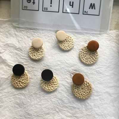 China Big camps earings for women 2021 rattan earrings and vintage earrings wooden earring for sale