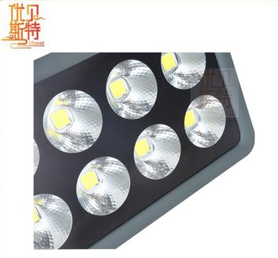 China Best selling aluminum alloy led background lights 300w high lumen waterproof IP65 led flood spot light outdoor smd with 2 years warranty for sale