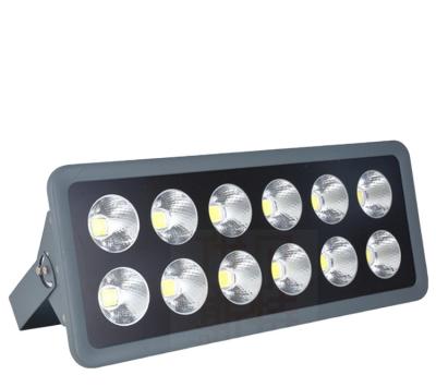 China Modern Distributor Wanted 6500k 50000 Lumen Outdoor Led Flood Spotlight 500w Waterproof Long Distance Price List for sale