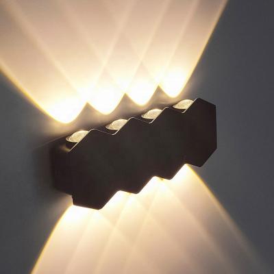 China Outdoor Garden Two Way Through Spot Light Aluminum LED Wall Light for sale