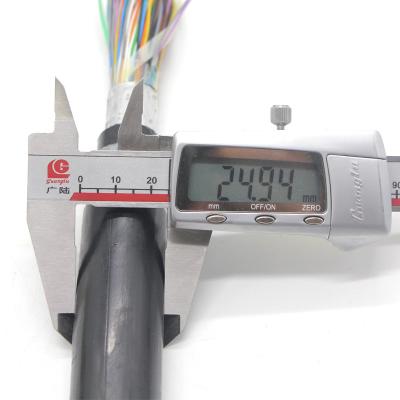 中国 25ペア 50ペア 100ペア 屋外電話ケーブル CAT3ケーブル UTP Cat5e 銅 24AWG PVC PE ジャケット 販売のため