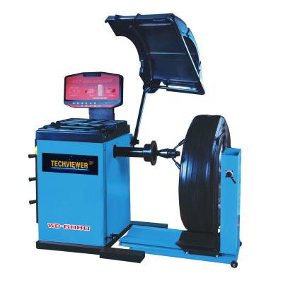 China LED Display Truck Wheel Balancing Machine CE Truck Tire Balancer 100 / 200rpm for sale