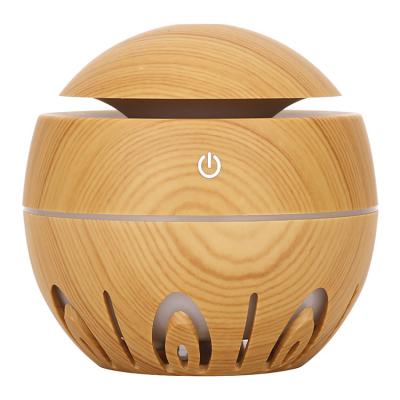 China Household Winall Free Sample Colorful Ball Shape USB Car 7 Night Light Aroma Diffuser Mini for sale