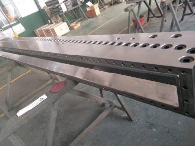 China 1600mm/2400mm Steel Extrusion Die (T-DIES) For PP Spunbond Non Woven Single Beam Line for sale