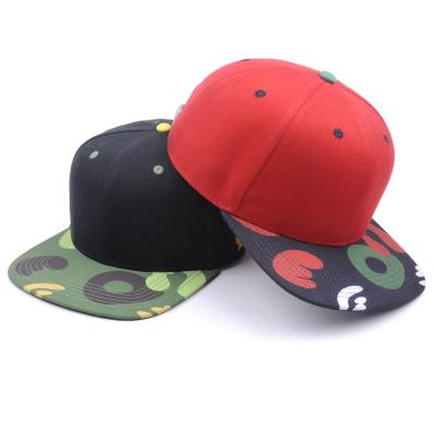 China JOINT Wholesale Plain Snapback Cap Black White Hat No Logo for sale