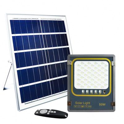 China Sports Stadiums New Arrival IP66 50W 100W 200W 300W Warter Proof Solar Led Flood Light for sale