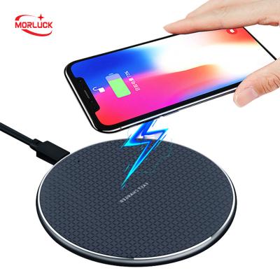 China Mobile Phone Radio Charging Ultra Thin Wireless Charger Universal Mobile Phone 10w Qi Fast Wireless Charging Pad For Iphone/Samsung for sale