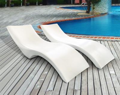 China Waterproof Modern Anti-UV Hotel Fiberglass Pool Sun Lounger Couch Sofa Modern Outdoor Waterproof Living Room for sale