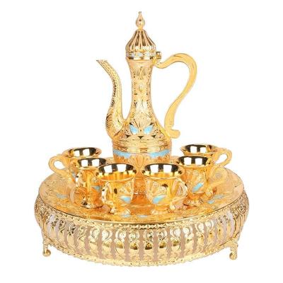 China Sustainable Dubai Vintage Zinc Alloy Tea Cup With New Tray for sale