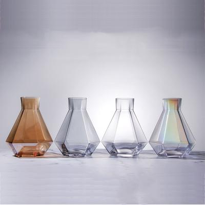 China 1300ml Sustainable Clear Shaped Hexagonal Glass Jug Glass Water Bottle for sale