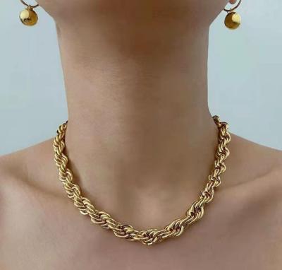 China TRENDY Simple Hip Hop Twist Clavicle Chain Necklace Raw Gold Plated Stainless Steel Rope Chunky Necklace for sale