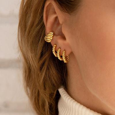 China New Design FASHIONABLE Vintage Gold Plated Circle Geometric Round Earrings Women Fashion Twisted C Shape Circle Earrings for sale