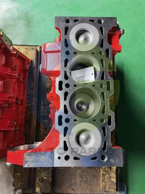 China CG auto parts. 5261257 5334639 Diesel Engine Cylinder Block ISF2.8 Engine Parts For Cummins 5261256 62x50x62cm for sale