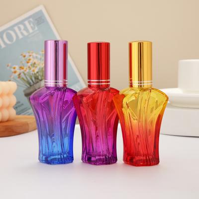 China New cosmetic productsglass perfume bottles women refillable gradual change two tone glass bottle 40ml for sale