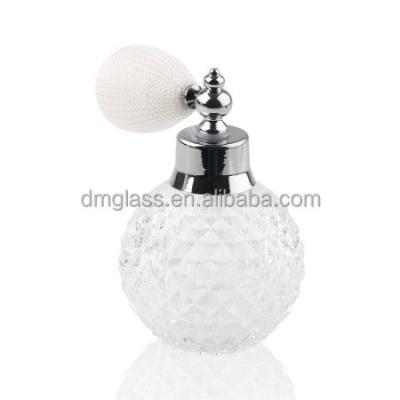 China Cosmetic Short Spray Atomizer Refillable Vintage Crystal Perfume Bottle Gift (White) (100ml) for sale