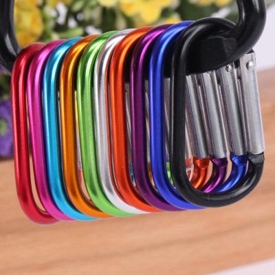 China Bulk Sale 4cm Durable Aluminum Oval Bulb Carabiner Colorful Mini Oval Hook Carabiner Key Chain for sale