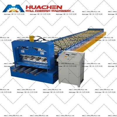 China Máquina de fabricação de azulejos de piso de aço usado Máquina de formação de rolos de revestimento de telhado controlada por PLC com componente motor central à venda