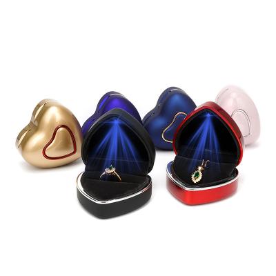 China Packaging Boxes For Jewelry Small Heart Shape Jewelry Proposal Wedding Ring Case LED Display Luxury Light Pendant Storage Box for sale