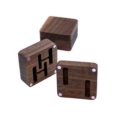 China Storage Wholesale Custom Logo Luxury Men's Handmade Gift Packing Cufflinks Real Wooden Box With Magnet Closure for sale