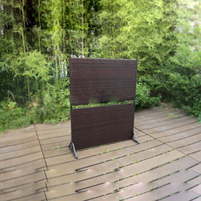 China High Quality Traditional Wicker Garden Screen Rattan Sidewall Outdoor Garden Patio Screens for sale