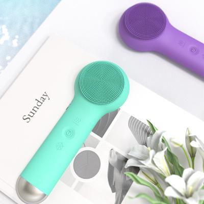 China Low Moq Acne Treatment Deep Cleansing Hot and Cold Compress Face Brush Waterproof Electric Facial Massage Clean Silicone Face Cleansing Brush for sale