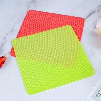 China Eco-friendly Food Safe Heat Resistant Pad Selling Kitchen Silicone Pot Holders Tripods Multifunctional Stocked Mat for sale