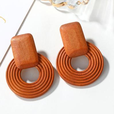 China Fashion CLASSIC Earrings Spiral Handmade Earrings Wooden Stud Earrings for sale