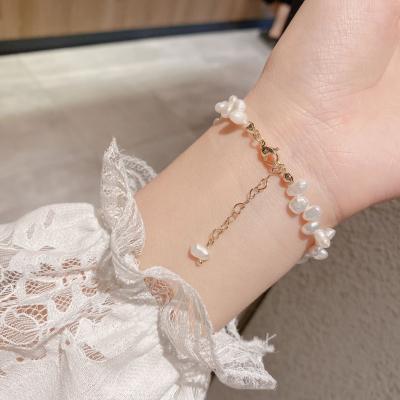 China 2021 Real Vintage Baroque Freshwater Pearl Bracelet Pearl String Bracelet Handmade Gold Plated Bracelet for sale