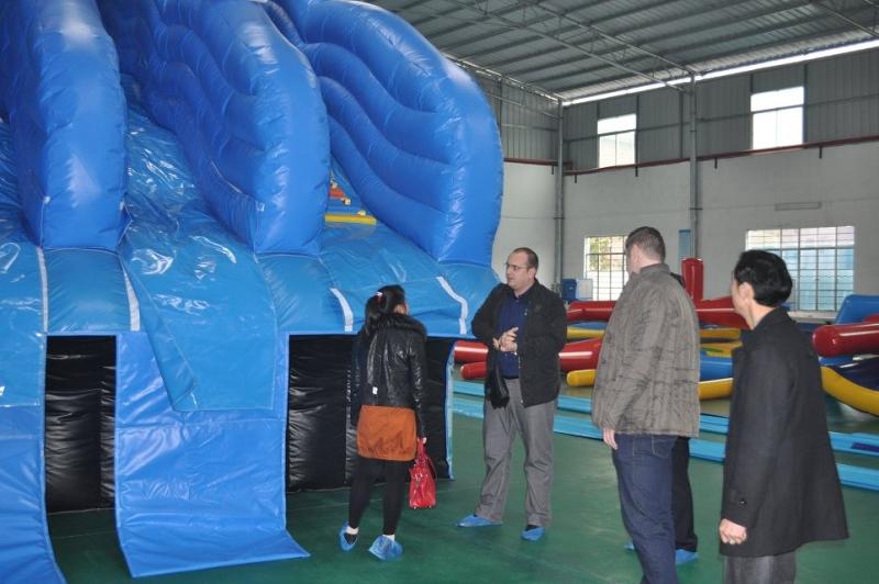 Verified China supplier - Guangzhou Globaljoy Inflatables Manufacture Co.,Ltd.