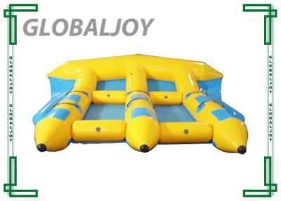 China Juegos inflables del agua de la lona, barco de plátano inflable del pez volador en venta