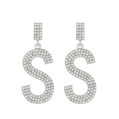 China Large Letter Alloy Trendy Dangle Earrings Luxury Shiny Rhinestone Letter Earrings Party Full Dangle Earrings for sale