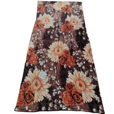 China Tear-Resistant Extra Wide Single Sided Printed Flannel Fabric For Bedding Fabric With Flowers for sale