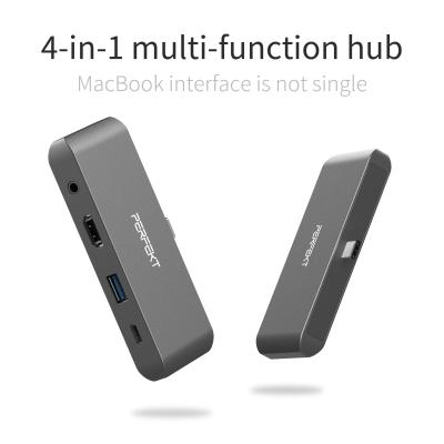 China Charging+Data Transfer+Video Output 4 USB C HUB Port Dock, USB C to HDMI 3.5mm Charging AUX. of USB 3.0 and palladium for sale