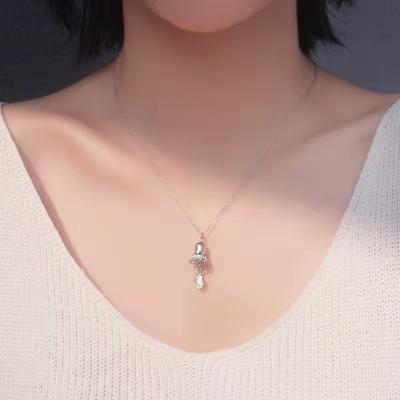 China Cute Hot Sale Baroli Jewelry Trendy 925 Solitaire Silver Pendant Necklace For Women for sale