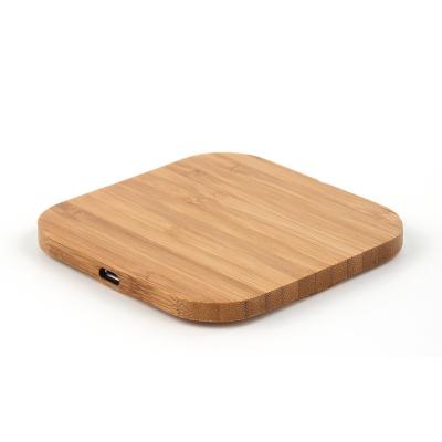 China 5W/10W Eco-Friendly Universal Cell Phone Square Custom Wooden Bamboo Wireless Charger/Gift Round Shape for sale