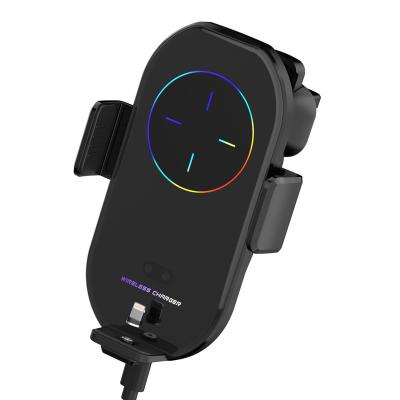 China 2021 Universal Qi Smart Auto Senor Air Vent Mount 10W Fast Auto Car Fast Mobile Wireless Charger for sale