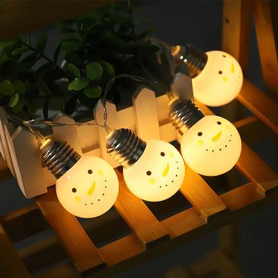 China New Style Plastic Led Disco Ball String Lights Christmas Indoor European Style Holiday Decoration Lights Lantern Manufacturers Wholesale for sale