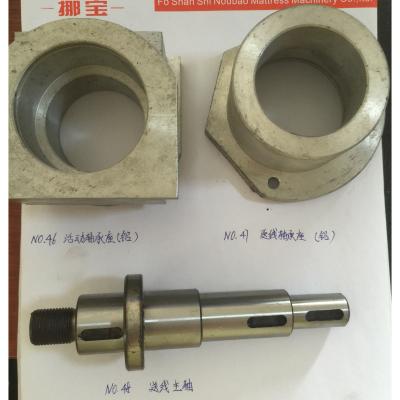 China Máquina de la asamblea de la primavera de las redes de la cama que lleva el tornillo de alimentación del mandíbula del eje del alambre del pedestal en venta