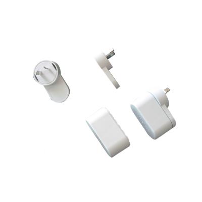 China 2019 New Product Plastic Precise Plastic Injection Molding Smart Plug Case for sale