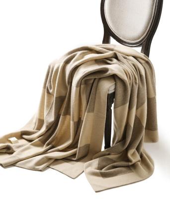 China Sustainable Knitted Luxury Pure Cashmere Check Pattern Throw Blanket for sale