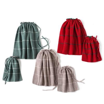 China Luxury Luxurious New Year Christmas Thanksgiving Daily Striped Knitted Sheer Cashmere Drawstring Gift Frame for sale