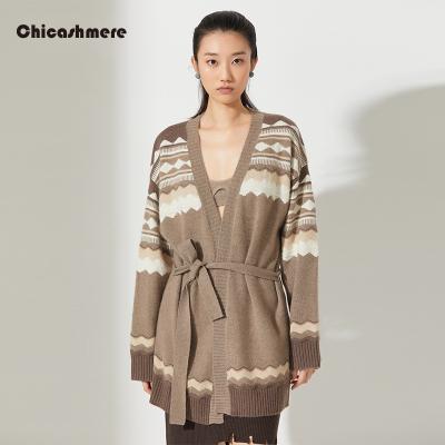 China Factory Direct Custom Made Women's Link Jacquard Cashmere Breathable Cardigan Sweater for sale