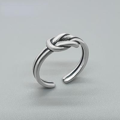 China Simple Dropshipping Lead Free Nickel Free Twist Knot Ring Girl's Birthday Gift China Factory Jewelry for sale