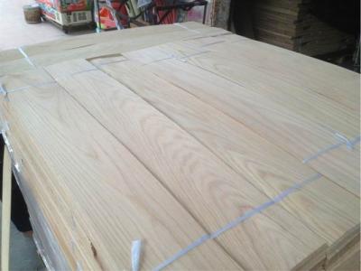 China Natural White Oak Wood Flooring Veneer Sheet , Cut To Size Veneer for sale