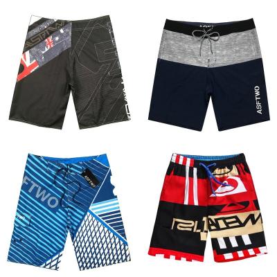 China Factory Direct Wholesale Summer QUICK DRY Men's Casual Beach Pants QUICK DRY Half Print Regular Fit Men's Beach Shorts Beach Shorts for sale