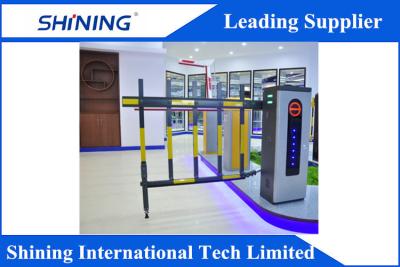 China Remote Control  Traffic Barrier Gate With Led Light For Car Parking System for sale