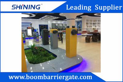 China 100W 220V Boom Barrier Gate , Car Parking Automatic Barriers With Customize Logo for sale