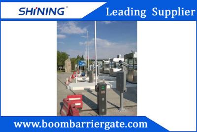 China Intelligent Parking LED Boom Barrier Gate 24VDC 430.5MHz With Auto Close for sale