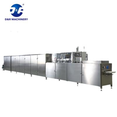 China Snack Factory Chocolate Maker Machine Durable High Efectivy Chocolate Molding Machine for sale